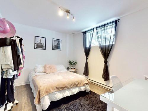 Chambre Ã Â coucher - 595  - 599 Rue Clos-Des-Vignes, Prévost, QC - Indoor Photo Showing Bedroom