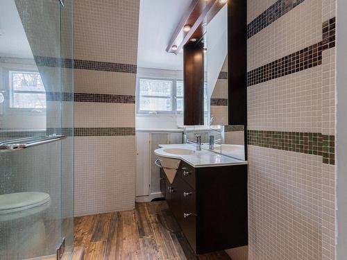 Bathroom - 4817 Rue Cedar Crescent, Montréal (Côte-Des-Neiges/Notre-Dame-De-Grâce), QC - Indoor Photo Showing Bathroom