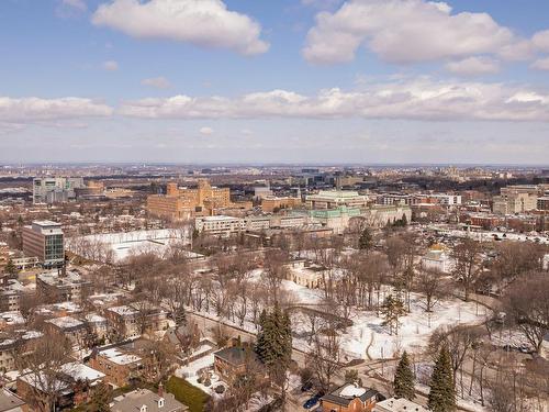Aerial photo - 4817 Rue Cedar Crescent, Montréal (Côte-Des-Neiges/Notre-Dame-De-Grâce), QC - Outdoor With View