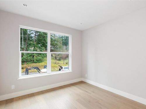628 Cove Cres, North Saanich, BC - Indoor Photo Showing Other Room