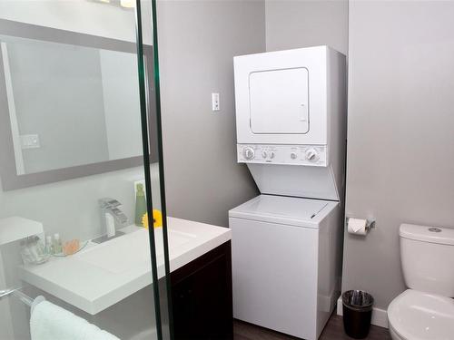 931 1St Ave West, Prince Rupert, BC - Indoor Photo Showing Laundry Room