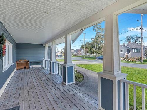 157 Maddock Ave West, Saanich, BC - Outdoor With Deck Patio Veranda With Exterior