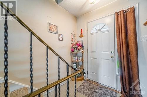 1857 Axminster Court, Ottawa, ON - Indoor Photo Showing Other Room