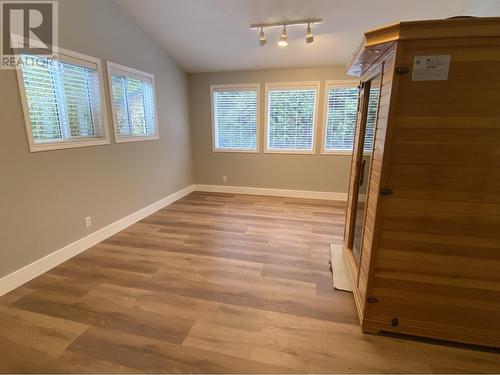 4731 Bolton Avenue, Terrace, BC - Indoor Photo Showing Other Room