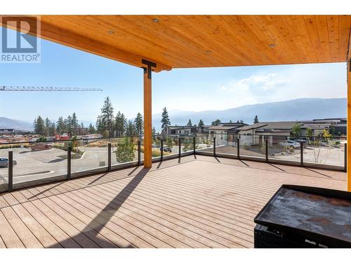 9717 Centrestone Drive, Lake Country, BC - Outdoor With Deck Patio Veranda With Exterior
