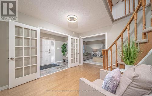 572 Fralicks Beach Rd, Scugog, ON - Indoor Photo Showing Other Room