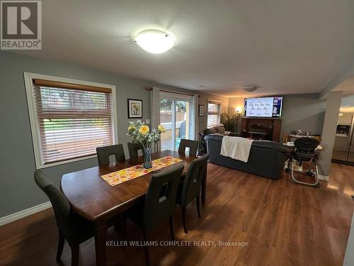 10 Juanita Drive, Hamilton, ON - Indoor Photo Showing Dining Room