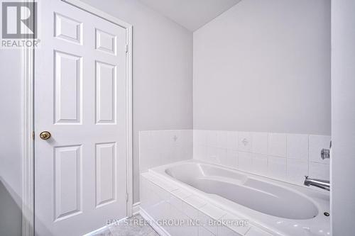 #3A -18 St Moritz Way, Markham, ON - Indoor Photo Showing Bathroom