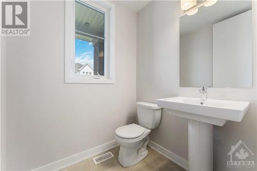 91 Mudminnow Crescent, Orleans, ON - Indoor Photo Showing Bathroom