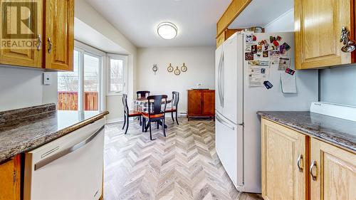 113 Michener Avenue, Mount Pearl, NL - Indoor Photo Showing Kitchen