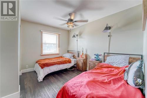 38 B Arthur Avenue, Warren, ON - Indoor Photo Showing Bedroom