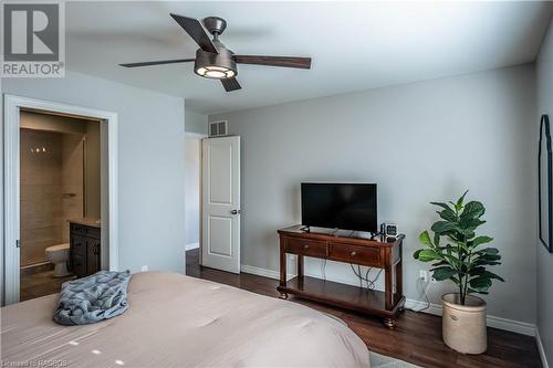 524 Wellington Street E, Mount Forest, ON - Indoor Photo Showing Bedroom