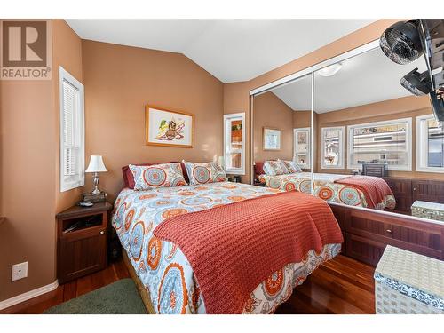 4354 Highway 3 Unit# 15, Keremeos, BC - Indoor Photo Showing Bedroom