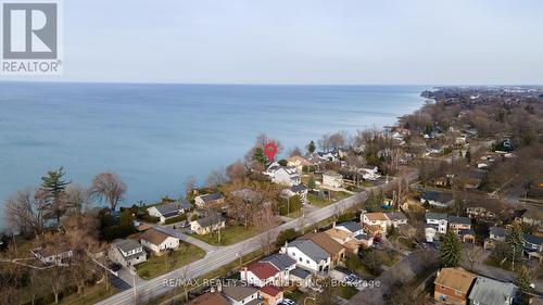 2 12Th St, Grimsby, ON - Outdoor With Body Of Water With View