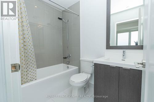 3608 - 7 Mabelle Avenue, Toronto, ON - Indoor Photo Showing Bathroom