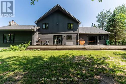 2654 Forks Of The Credit Road, Caledon, ON - Outdoor With Deck Patio Veranda