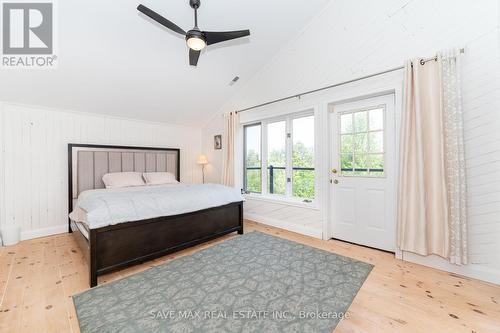 2654 Forks Of The Credit Road, Caledon, ON - Indoor Photo Showing Bedroom