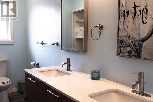 8255 Flamingo Road, Prince George, BC - Indoor Photo Showing Bathroom