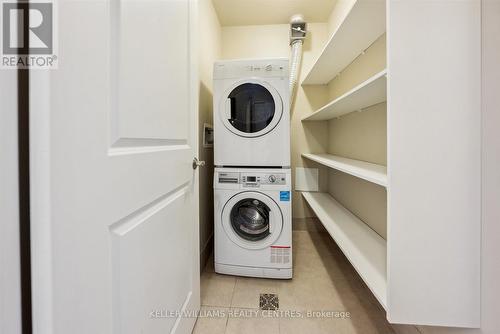 #124 -420 William Graham Dr, Aurora, ON - Indoor Photo Showing Laundry Room
