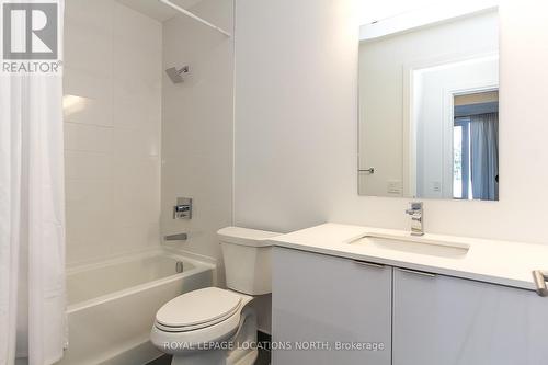 215 - 1 Hume Street, Collingwood, ON - Indoor Photo Showing Bathroom