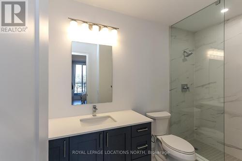215 - 1 Hume Street, Collingwood, ON - Indoor Photo Showing Bathroom