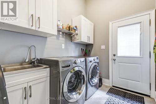 35 Eiffel Blvd, Brampton, ON - Indoor Photo Showing Laundry Room
