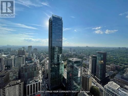 #4005 -1 Yorkville Ave, Toronto, ON - Outdoor With View