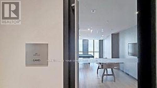 #4005 -1 Yorkville Ave, Toronto, ON -  Photo Showing Other Room