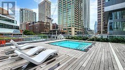 #4005 -1 Yorkville Ave, Toronto, ON - Outdoor With In Ground Pool