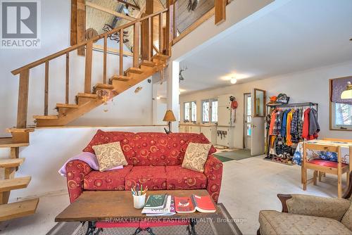 3386 Elm Tree Road, Kawartha Lakes, ON - Indoor Photo Showing Other Room