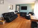 815 Rae Street, Regina, SK  - Indoor Photo Showing Living Room 