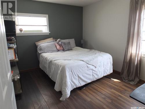 815 Rae Street, Regina, SK - Indoor Photo Showing Bedroom