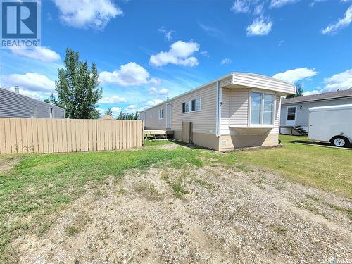 5 Mirror Road, Macklin, SK 