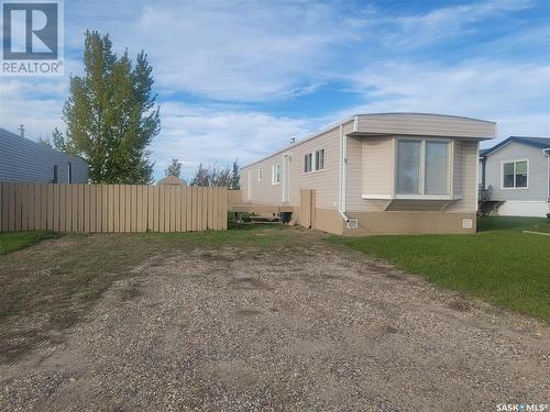 5 Mirror Road, Macklin, SK 