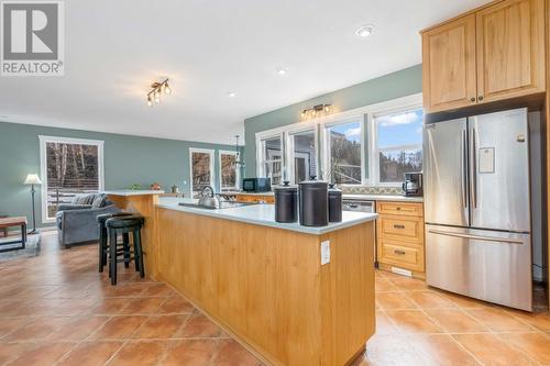 961 Agate Bay Rd, Barriere, BC - Indoor Photo Showing Kitchen