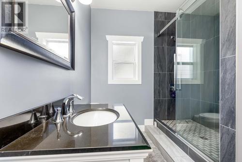 961 Agate Bay Rd, Barriere, BC - Indoor Photo Showing Bathroom