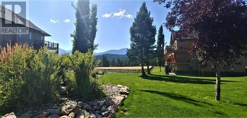 700 Bighorn  Boulevard Unit# 732 C, Radium Hot Springs, BC - Outdoor