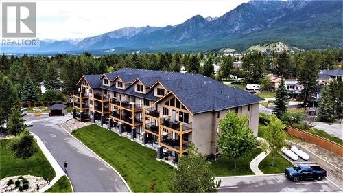 700 Bighorn  Boulevard Unit# 732 C, Radium Hot Springs, BC - Outdoor With View