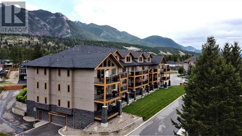 700 Bighorn  Boulevard Unit# 732 C, Radium Hot Springs, BC - Outdoor With View