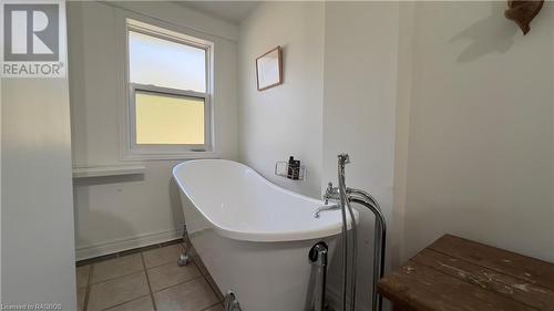73615 10Th Side Road, West Grey, ON - Indoor Photo Showing Bathroom
