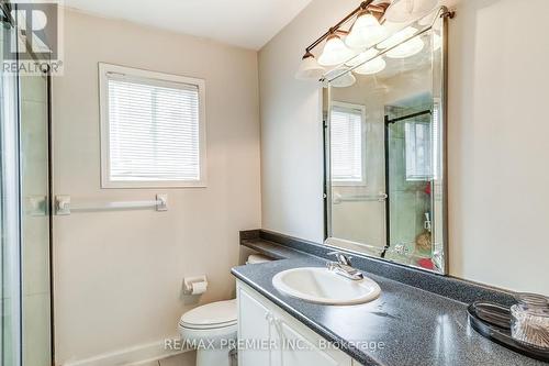 94 Stella Crescent, Caledon, ON - Indoor Photo Showing Bathroom