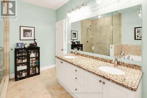 4482 Cinnamon Grove, Niagara Falls, ON - Indoor Photo Showing Bathroom