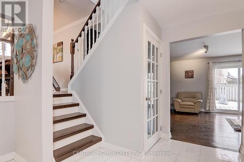 26 Ashton Rd, Newmarket, ON - Indoor Photo Showing Other Room