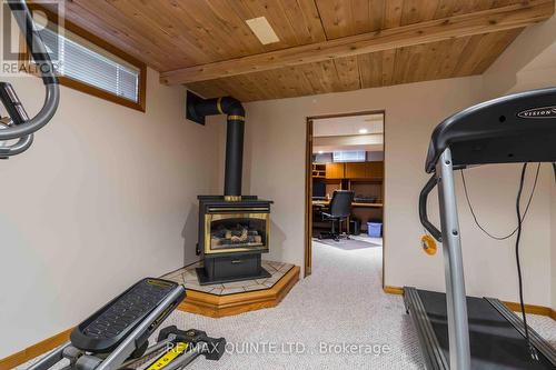 25 Dungannon Dr, Belleville, ON - Indoor With Fireplace