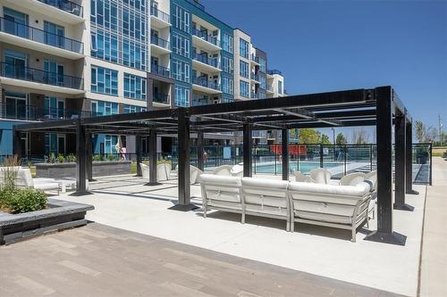 16 Concord Place|Unit #711, Grimsby, ON - Outdoor