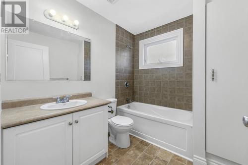 12 Templeman Street, St. John'S, NL - Indoor Photo Showing Bathroom