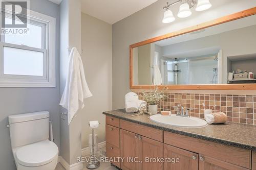 2326 Elm Tree Road, Kawartha Lakes, ON - Indoor Photo Showing Bathroom