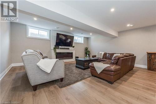 100 Ronnies Way, Mount Forest, ON - Indoor