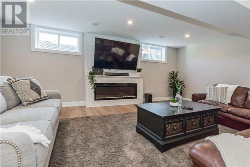 100 Ronnies Way, Mount Forest, ON - Indoor Photo Showing Living Room