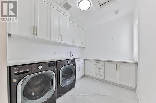 2554 Liruma Rd, Mississauga, ON - Indoor Photo Showing Laundry Room